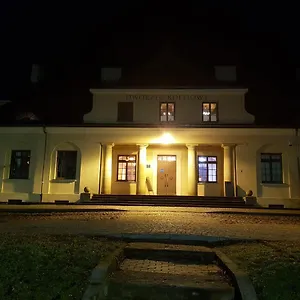 https://quadrans-hostel.warsawhotelspoland.com