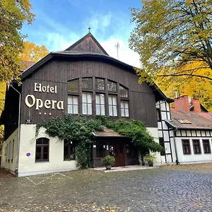 Отель Opera
